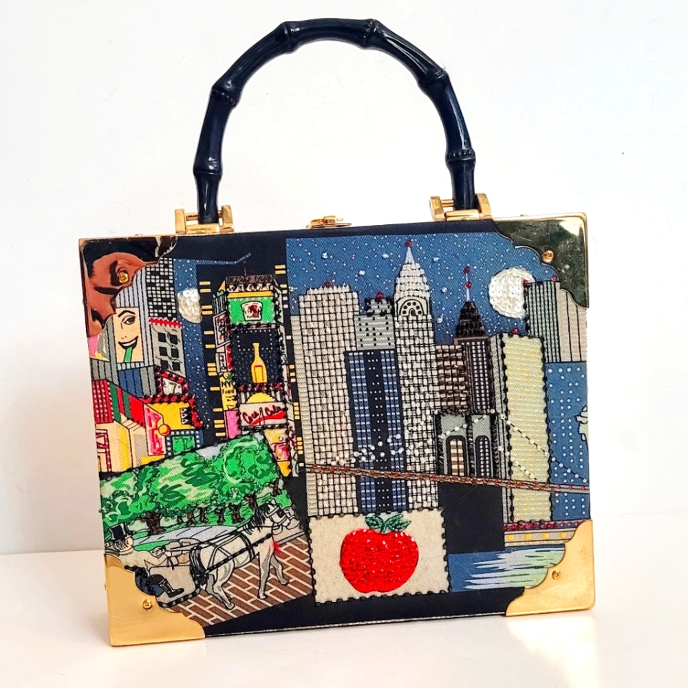 NEW New York Cityscape Cigar Box purse